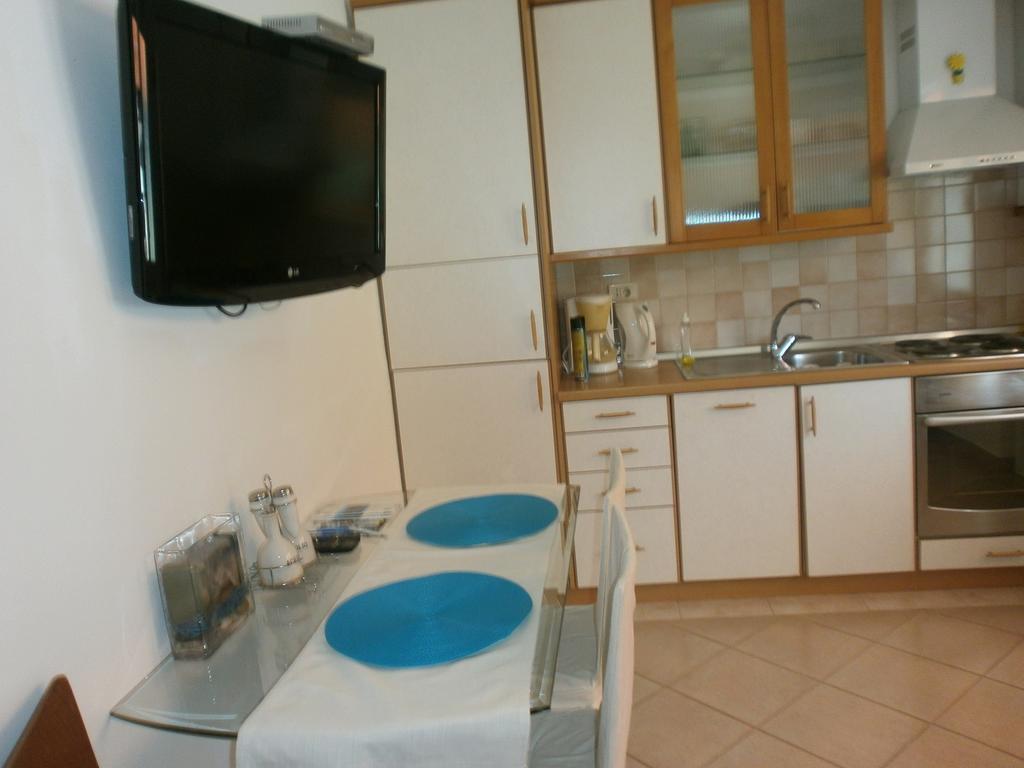Apartments Mirna With Parking Lovran Dış mekan fotoğraf